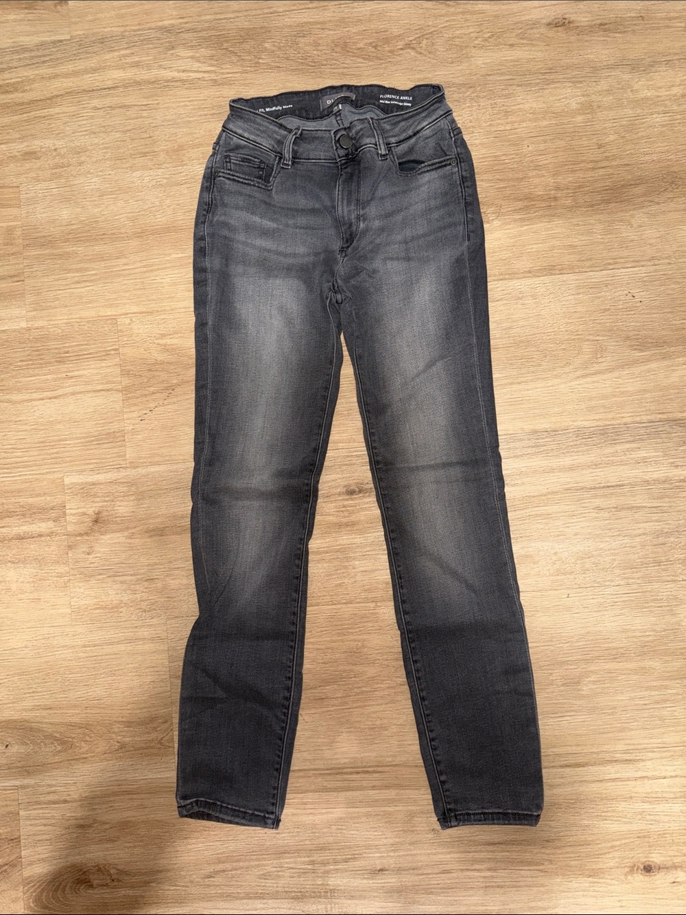 DL1961 Women’s High-Rise Slim Jeans - Black Wash